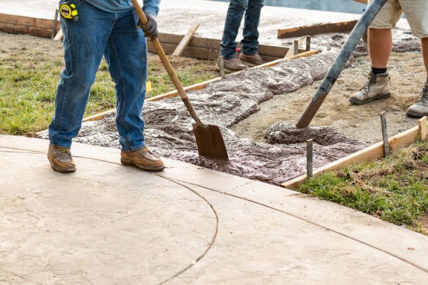 Best Local Concrete Companies  in Valencia, NM
